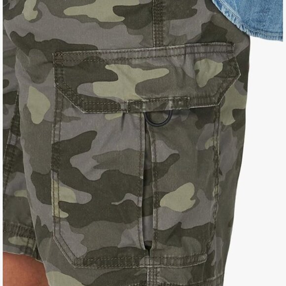 nwt Lee Men's Extreme Motion Crossroad Cargo Short, woodland camo, 29 - Picture 6 of 6